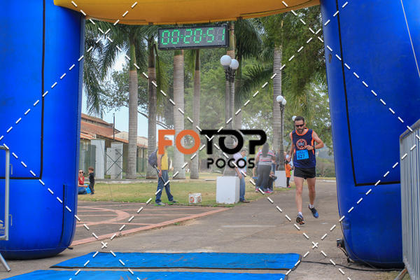 Compre as suas fotos do evento8� Corrida da Cidade de Guaxup� no Fotop