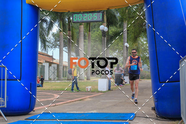 Compre as suas fotos do evento8� Corrida da Cidade de Guaxup� no Fotop
