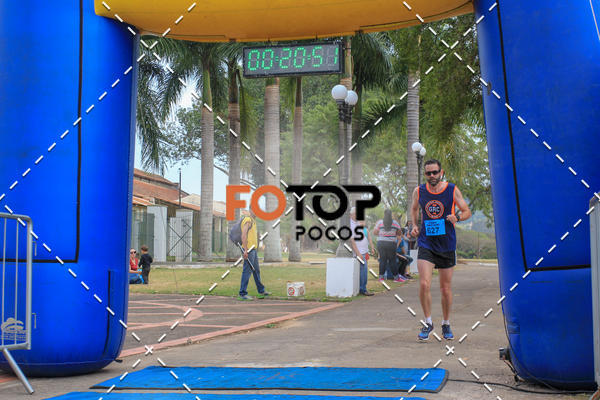 Compre as suas fotos do evento8� Corrida da Cidade de Guaxup� no Fotop