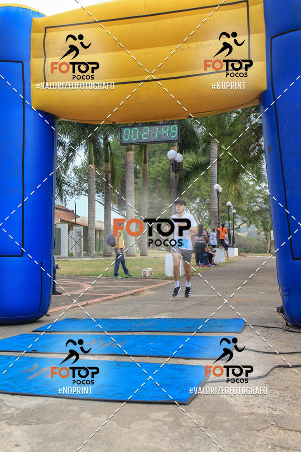 Compre as suas fotos do evento8� Corrida da Cidade de Guaxup� no Fotop