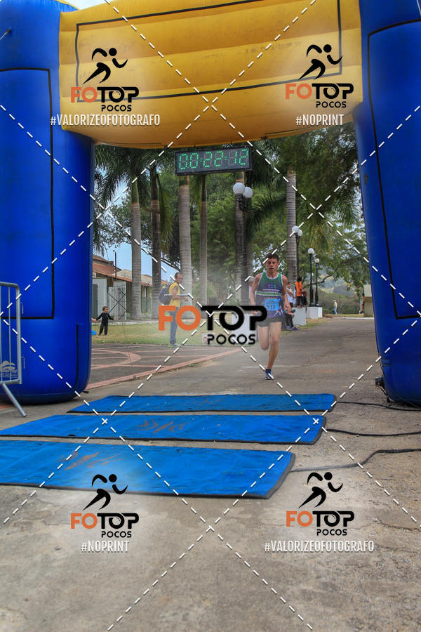 Achetez vos photos de l'�v�nement8� Corrida da Cidade de Guaxup� sur Fotop