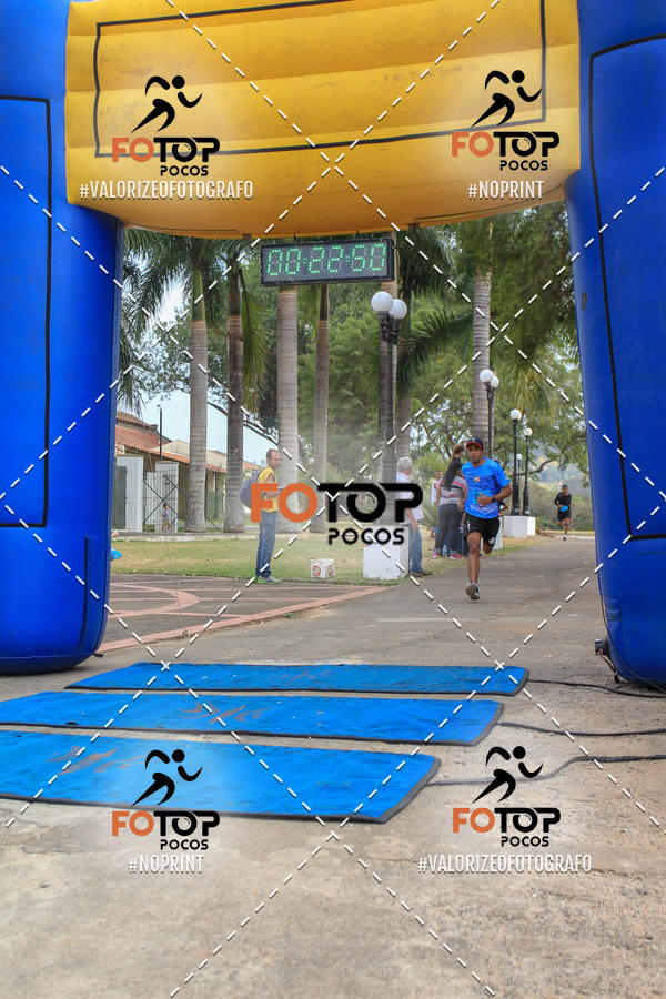 Achetez vos photos de l'�v�nement8� Corrida da Cidade de Guaxup� sur Fotop