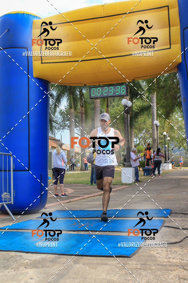 Achetez vos photos de l'�v�nement8� Corrida da Cidade de Guaxup� sur Fotop