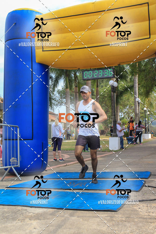 Achetez vos photos de l'�v�nement8� Corrida da Cidade de Guaxup� sur Fotop