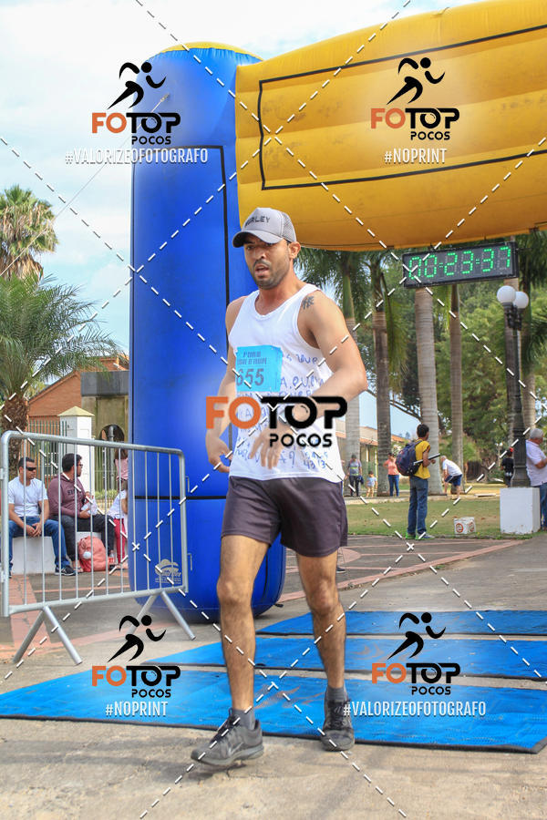 Achetez vos photos de l'�v�nement8� Corrida da Cidade de Guaxup� sur Fotop
