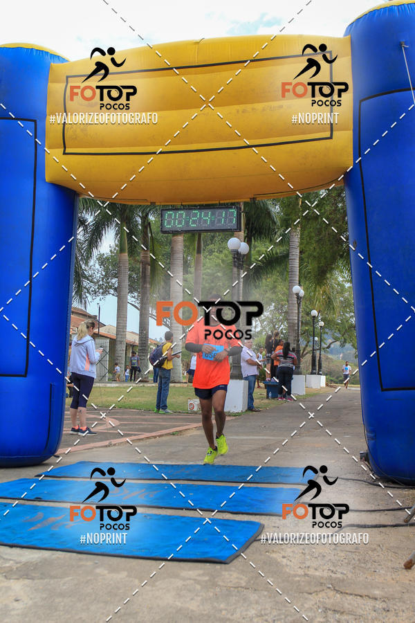 Achetez vos photos de l'�v�nement8� Corrida da Cidade de Guaxup� sur Fotop