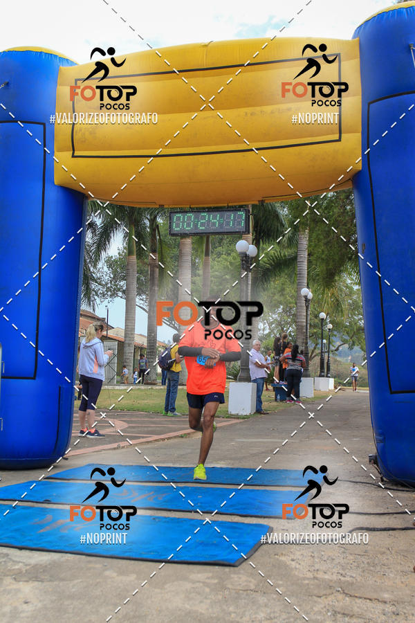 Achetez vos photos de l'�v�nement8� Corrida da Cidade de Guaxup� sur Fotop