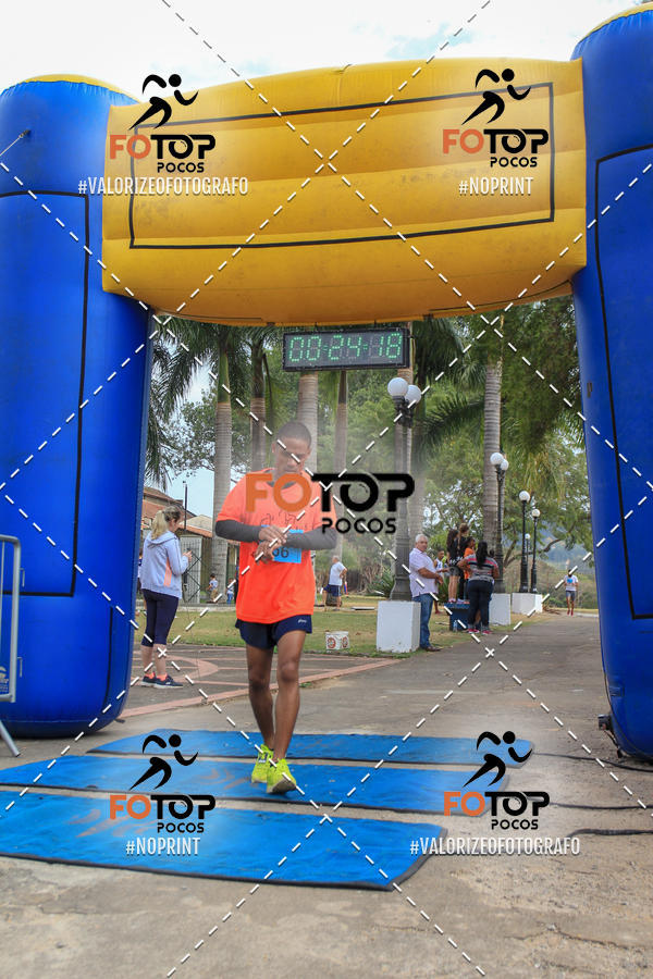 Achetez vos photos de l'�v�nement8� Corrida da Cidade de Guaxup� sur Fotop