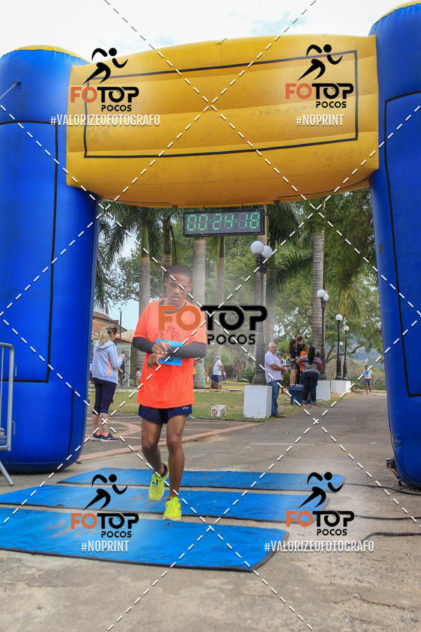 Achetez vos photos de l'�v�nement8� Corrida da Cidade de Guaxup� sur Fotop