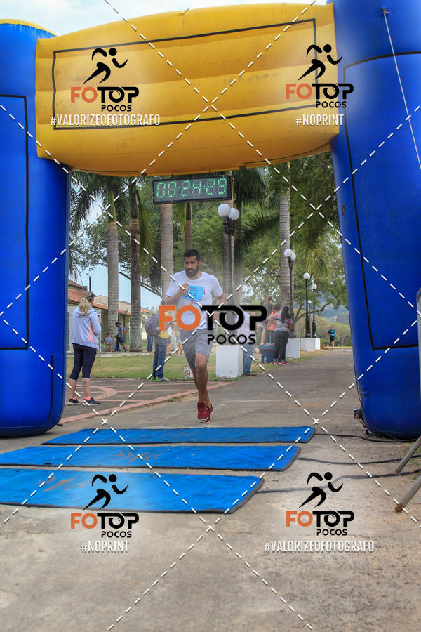Achetez vos photos de l'�v�nement8� Corrida da Cidade de Guaxup� sur Fotop