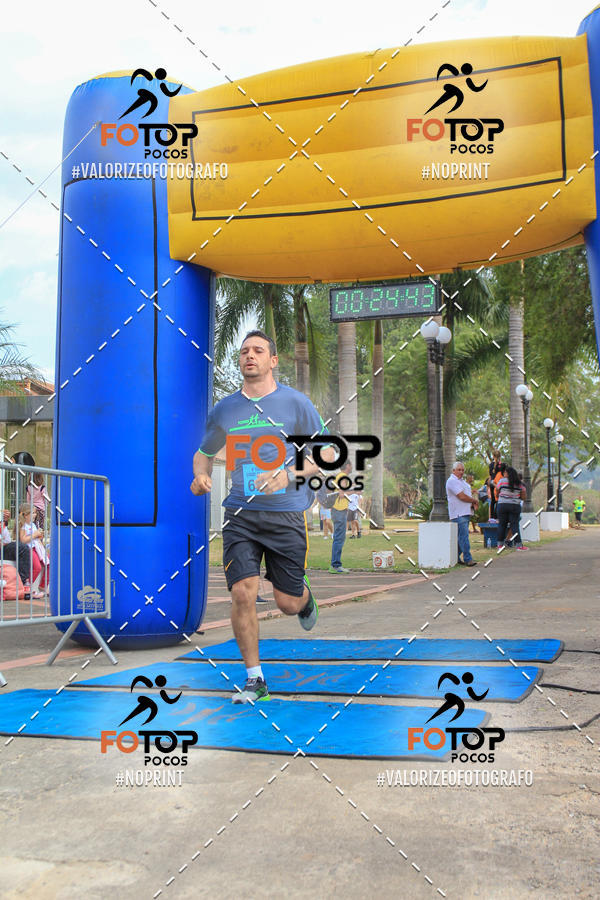 Compra tus fotos del evento8� Corrida da Cidade de Guaxup� En Fotop