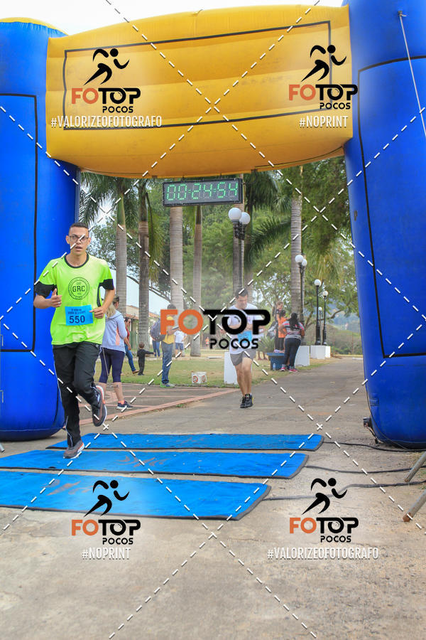 Compra tus fotos del evento8� Corrida da Cidade de Guaxup� En Fotop