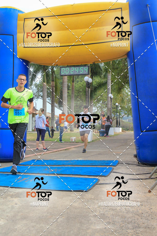 Compra tus fotos del evento8� Corrida da Cidade de Guaxup� En Fotop