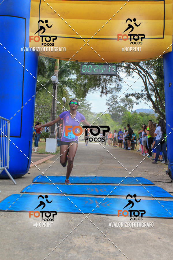 Compra tus fotos del evento8� Corrida da Cidade de Guaxup� En Fotop