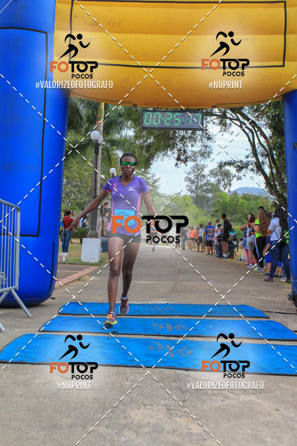 Compra tus fotos del evento8� Corrida da Cidade de Guaxup� En Fotop