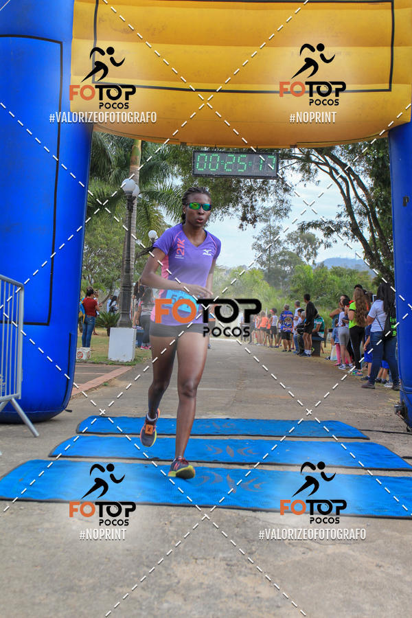 Compra tus fotos del evento8� Corrida da Cidade de Guaxup� En Fotop