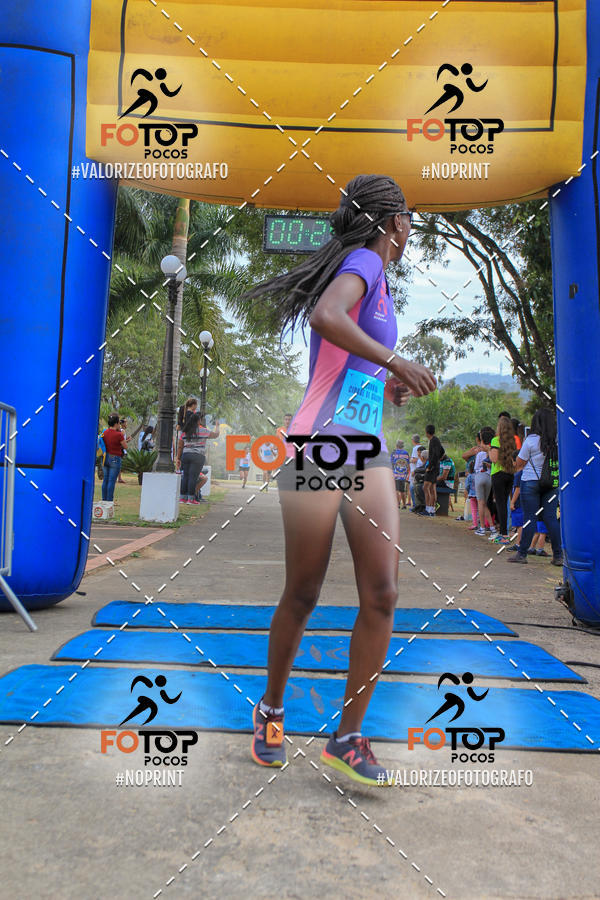 Compra tus fotos del evento8� Corrida da Cidade de Guaxup� En Fotop