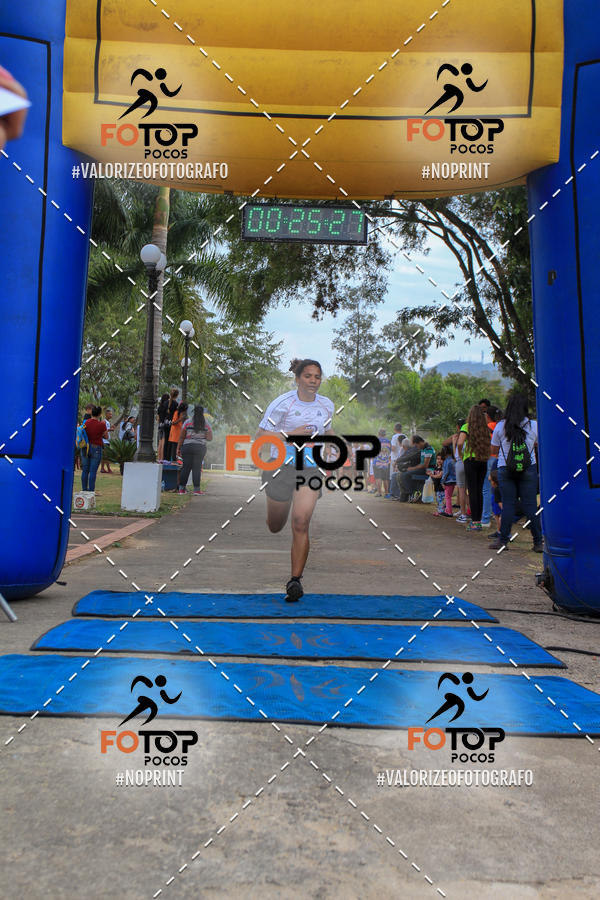 Compra tus fotos del evento8� Corrida da Cidade de Guaxup� En Fotop