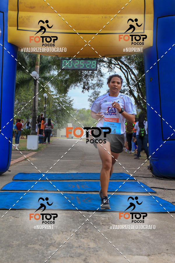 Compra tus fotos del evento8� Corrida da Cidade de Guaxup� En Fotop