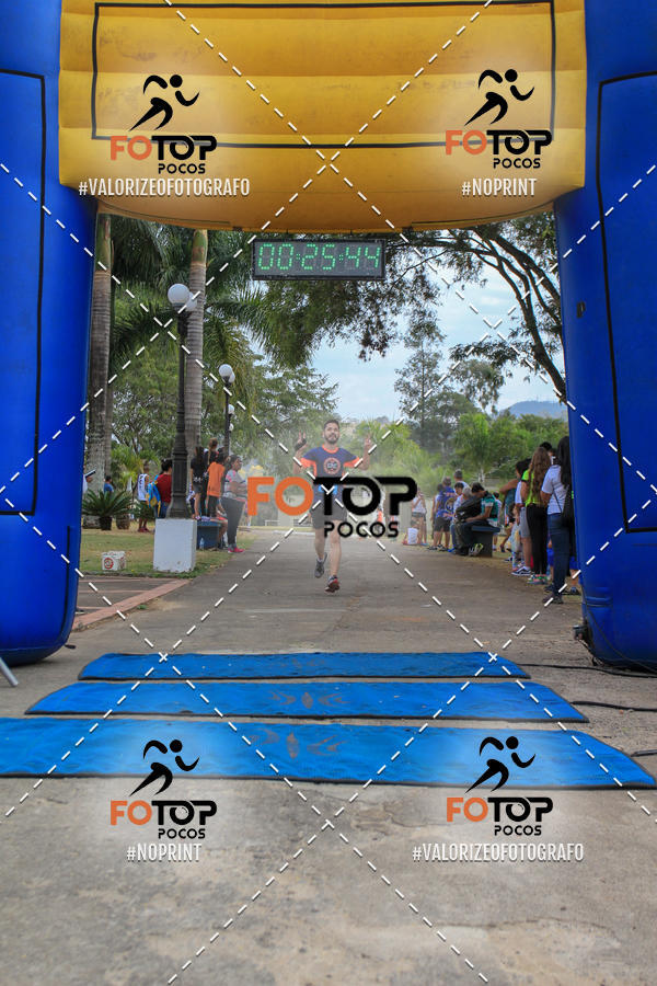 Compra tus fotos del evento8� Corrida da Cidade de Guaxup� En Fotop