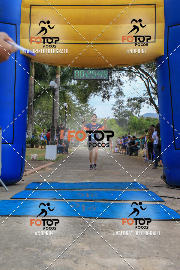 Compra tus fotos del evento8� Corrida da Cidade de Guaxup� En Fotop