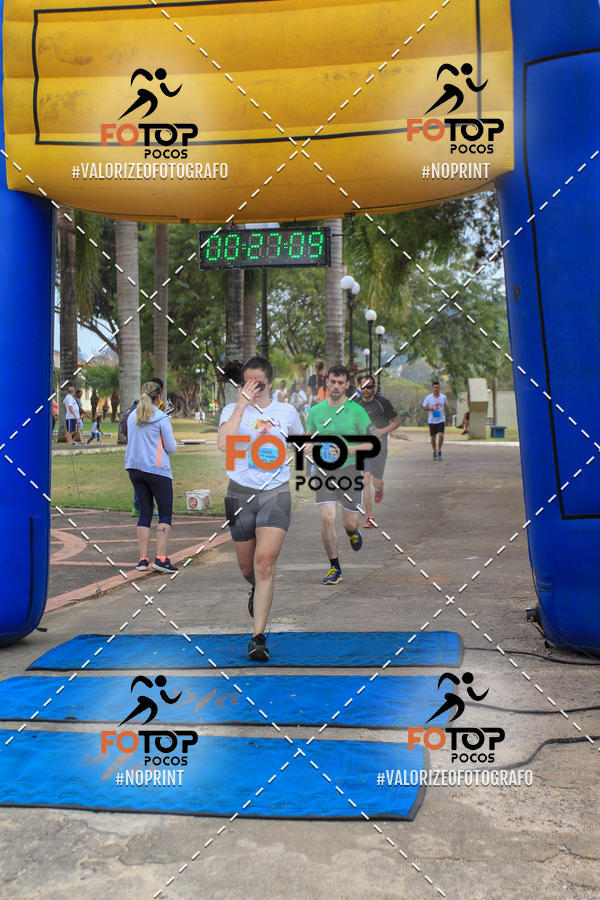 Achetez vos photos de l'�v�nement8� Corrida da Cidade de Guaxup� sur Fotop