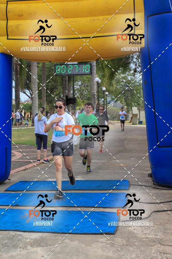 Achetez vos photos de l'�v�nement8� Corrida da Cidade de Guaxup� sur Fotop