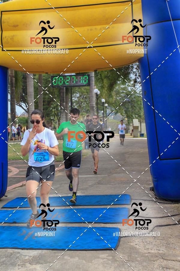 Achetez vos photos de l'�v�nement8� Corrida da Cidade de Guaxup� sur Fotop