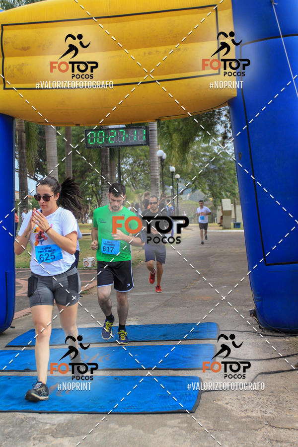 Achetez vos photos de l'�v�nement8� Corrida da Cidade de Guaxup� sur Fotop