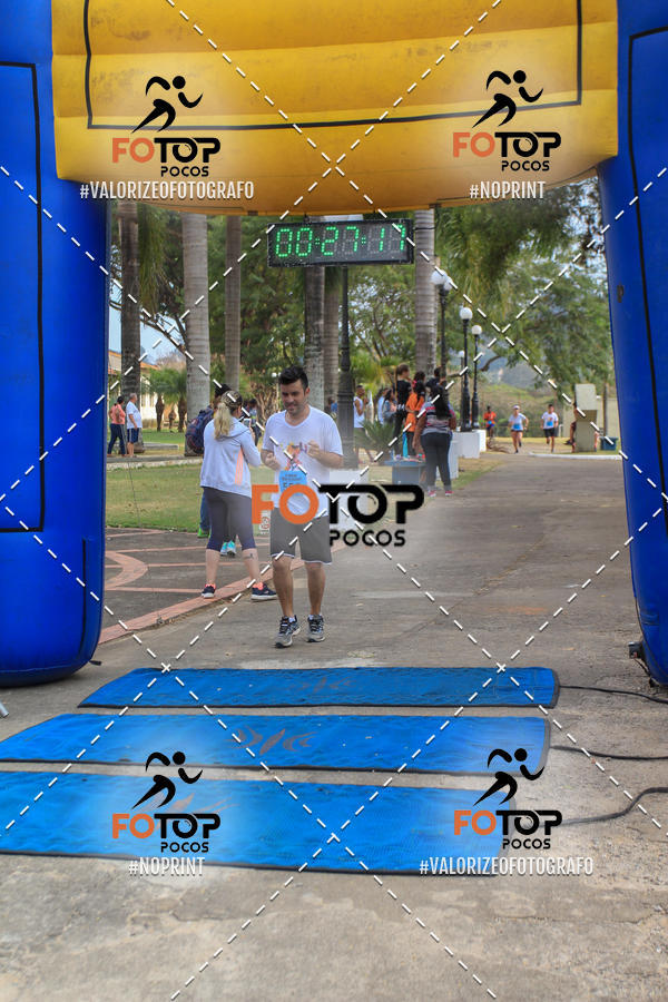 Achetez vos photos de l'�v�nement8� Corrida da Cidade de Guaxup� sur Fotop