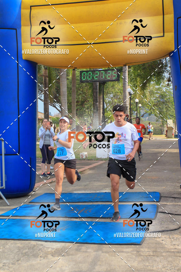 Achetez vos photos de l'�v�nement8� Corrida da Cidade de Guaxup� sur Fotop
