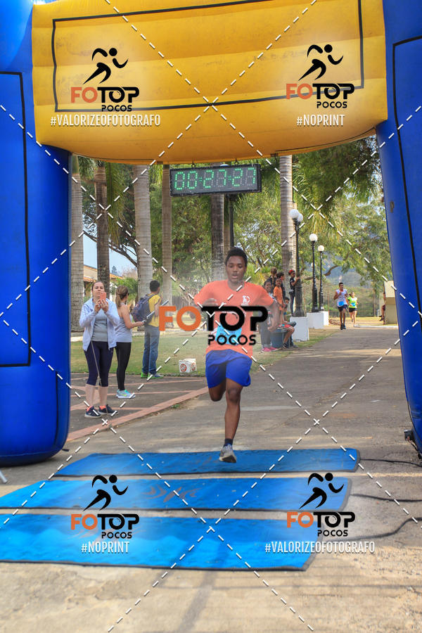 Compra tus fotos del evento8� Corrida da Cidade de Guaxup� En Fotop