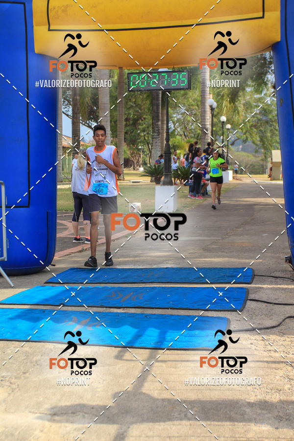 Compra tus fotos del evento8� Corrida da Cidade de Guaxup� En Fotop