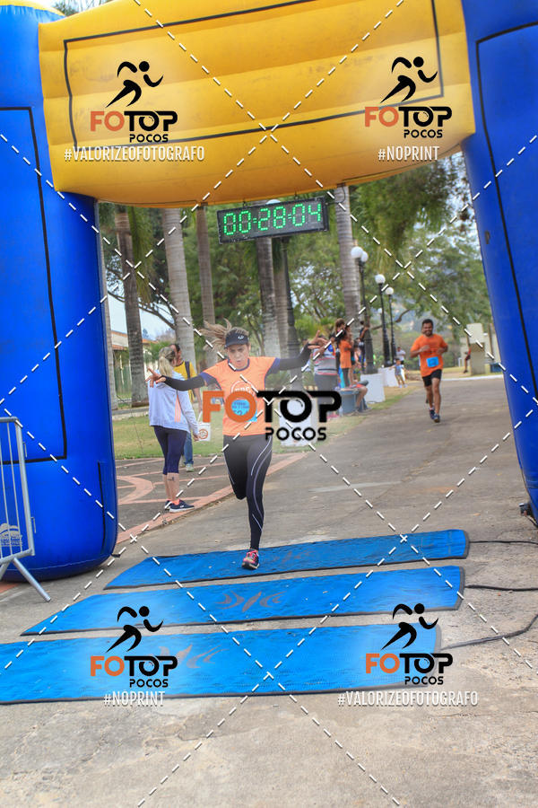 Compra tus fotos del evento8� Corrida da Cidade de Guaxup� En Fotop
