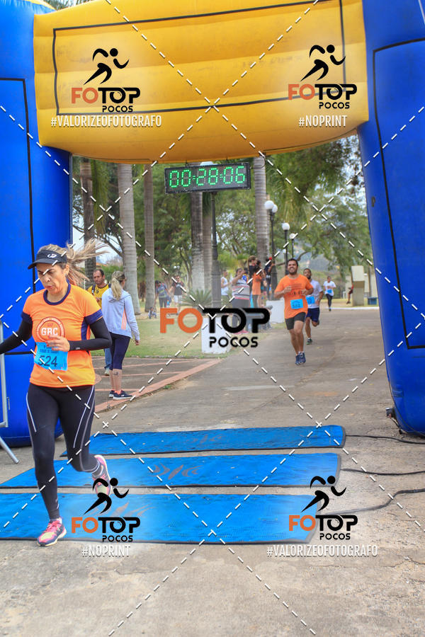Compra tus fotos del evento8� Corrida da Cidade de Guaxup� En Fotop
