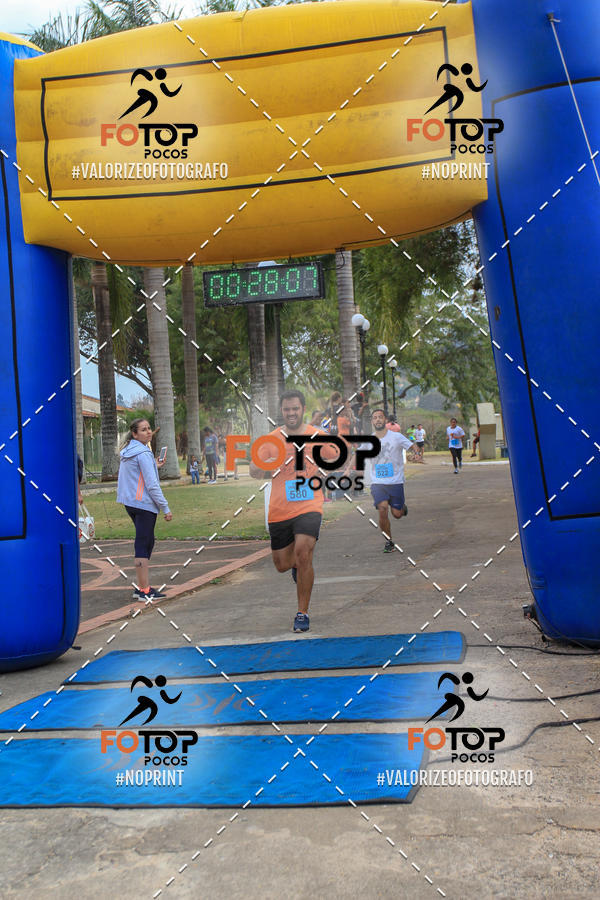 Compra tus fotos del evento8� Corrida da Cidade de Guaxup� En Fotop