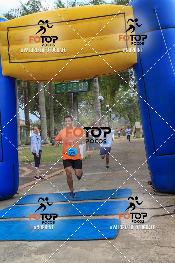 Compra tus fotos del evento8� Corrida da Cidade de Guaxup� En Fotop