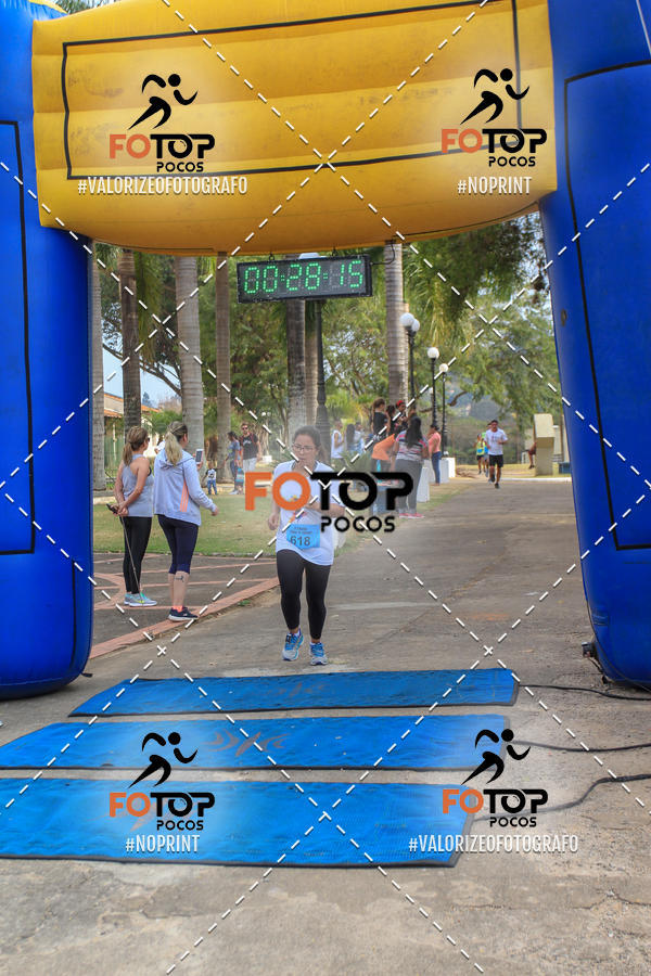 Compra tus fotos del evento8� Corrida da Cidade de Guaxup� En Fotop