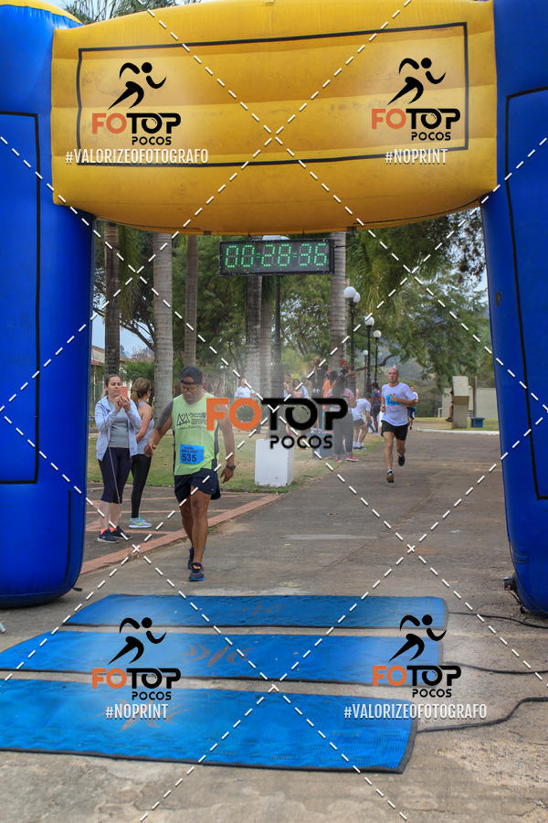 Achetez vos photos de l'�v�nement8� Corrida da Cidade de Guaxup� sur Fotop