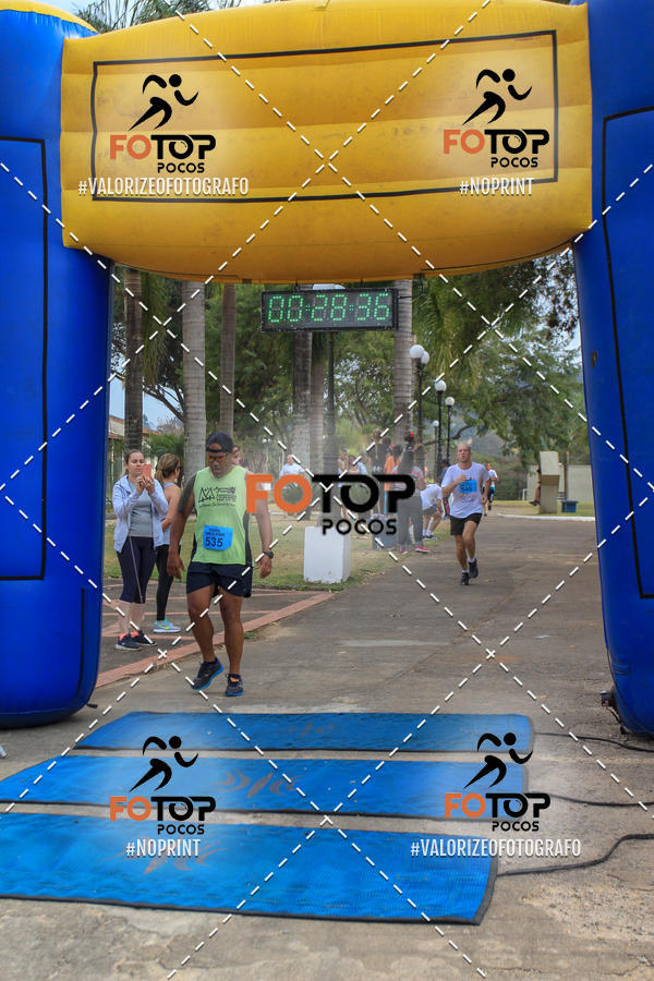 Achetez vos photos de l'�v�nement8� Corrida da Cidade de Guaxup� sur Fotop