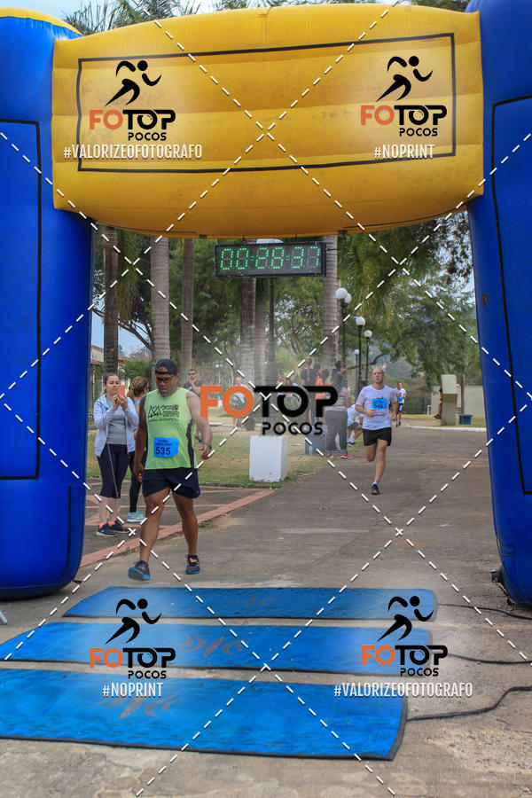 Achetez vos photos de l'�v�nement8� Corrida da Cidade de Guaxup� sur Fotop
