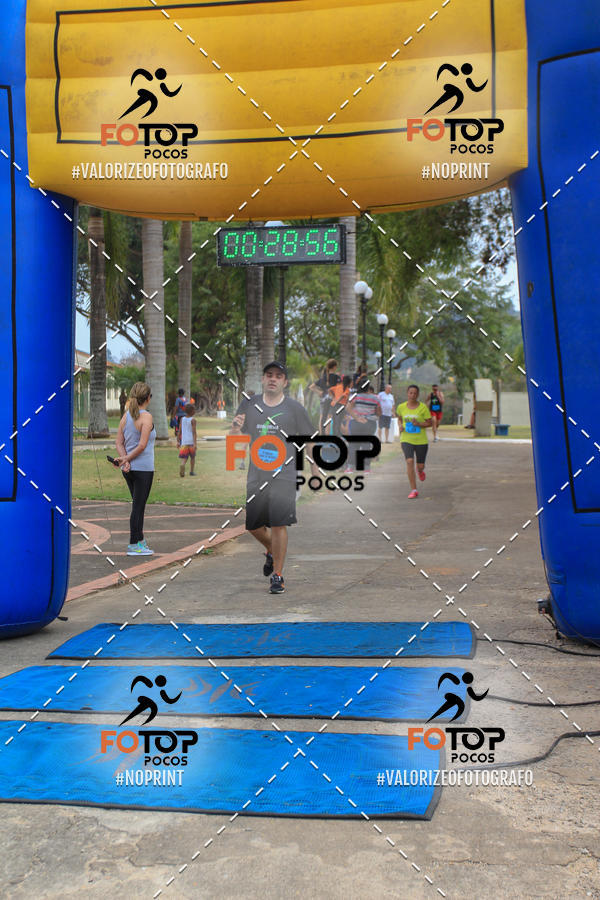 Compre as suas fotos do evento8� Corrida da Cidade de Guaxup� no Fotop