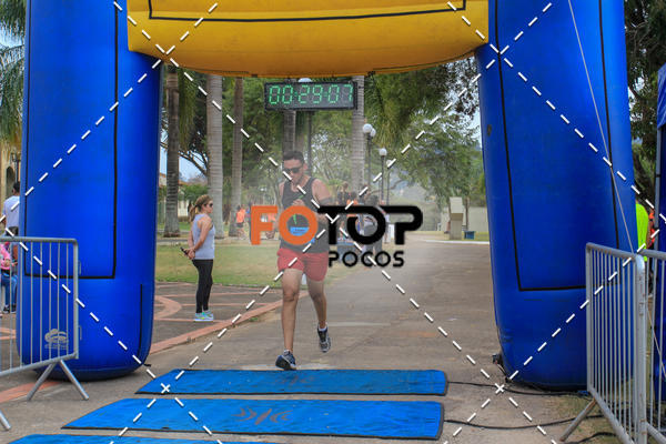 Compre as suas fotos do evento8� Corrida da Cidade de Guaxup� no Fotop