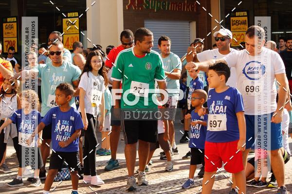 Buy your photos of the eventTAL PAI, TAL FILHO on Fotop
