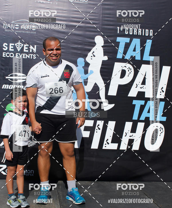 Buy your photos of the eventTAL PAI, TAL FILHO on Fotop