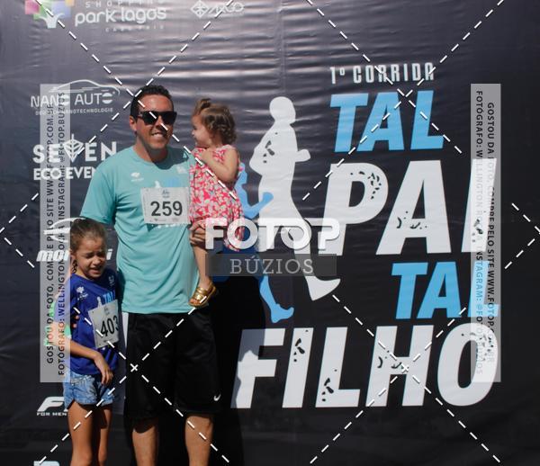 Buy your photos of the eventTAL PAI, TAL FILHO on Fotop