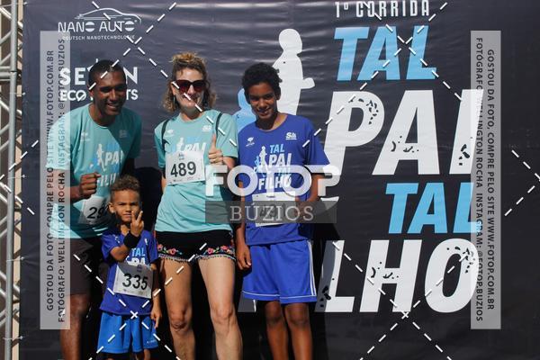 Buy your photos of the eventTAL PAI, TAL FILHO on Fotop