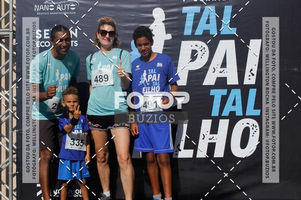 Buy your photos of the eventTAL PAI, TAL FILHO on Fotop