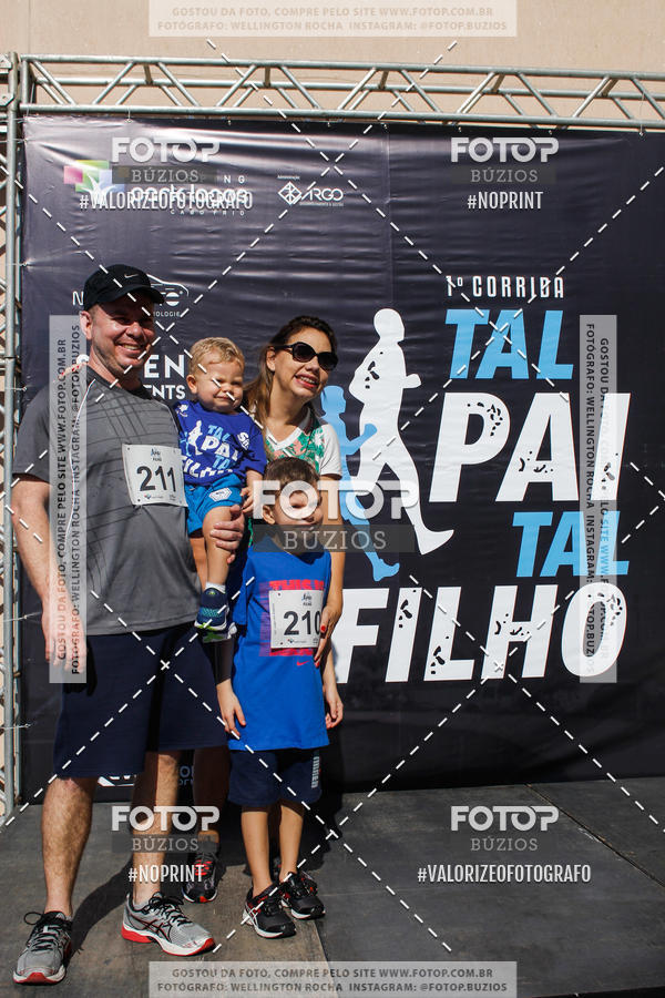 Buy your photos of the eventTAL PAI, TAL FILHO on Fotop
