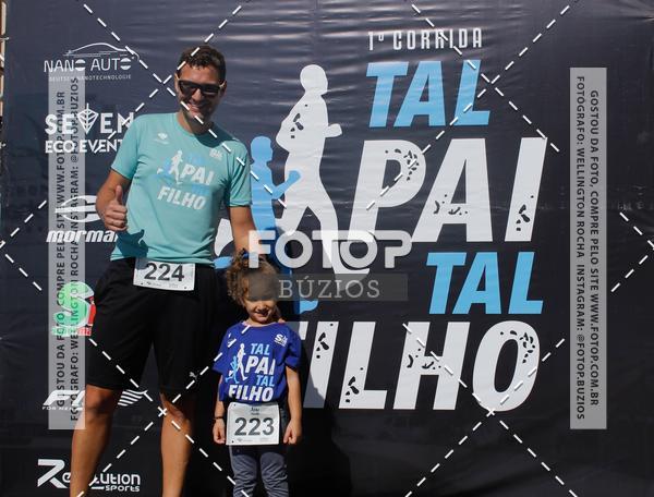Buy your photos of the eventTAL PAI, TAL FILHO on Fotop